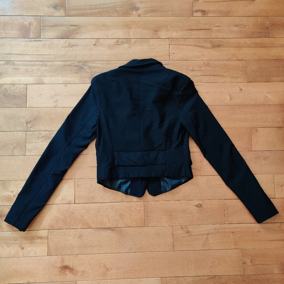 Love&Liberty Black Blazer - Picture 3 of 4